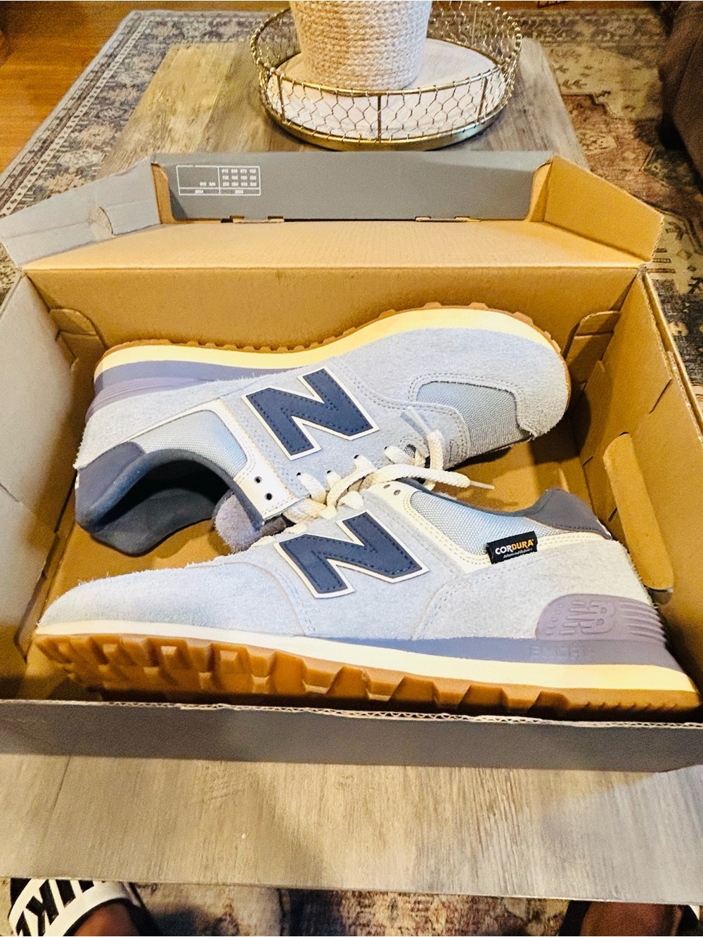 New Balance Mens Lace-Up Sneakers in Blue Purple
